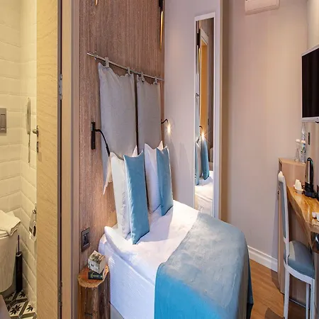 Eliada 3* كوشاداسيه