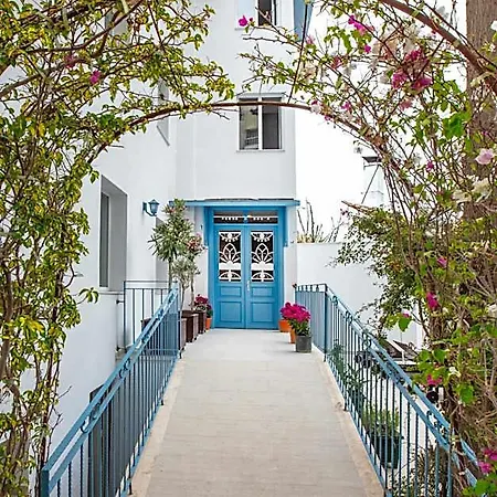 Eliada Hotel