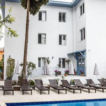 Hotell Eliada Kusadası